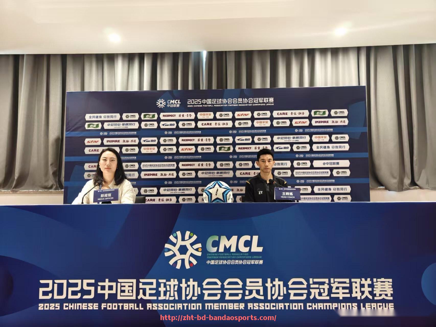 半岛体育-德甲争冠格局分析：哪些球队并驾齐驱挑战拜仁