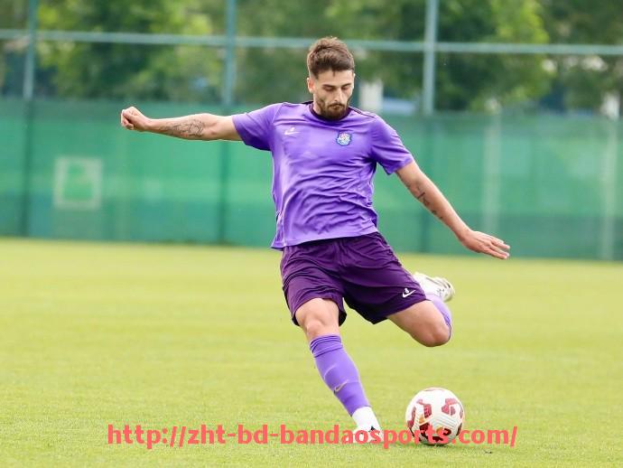 半岛体育-2025世俱杯赛事热点追踪:话题榜与评论热区分析 半岛体育-2025世俱杯赛事热点追踪:话题榜与评论热区分析