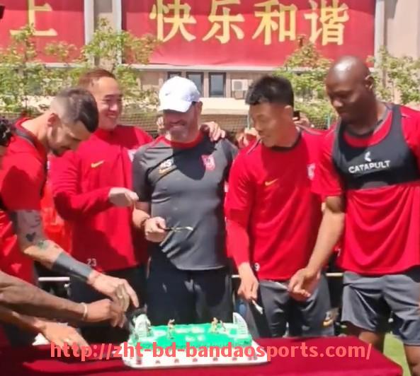 半岛体育-2025年世俱杯球衣防紫外线面料的性能测试与应用研究